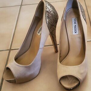 ✨ Steve Madden Peep-Toe Glitter Heels – Size 9 ✨
